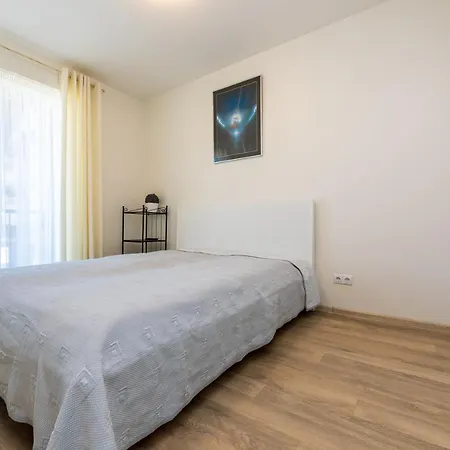 Butas Lunos Apartamentai - Centras *